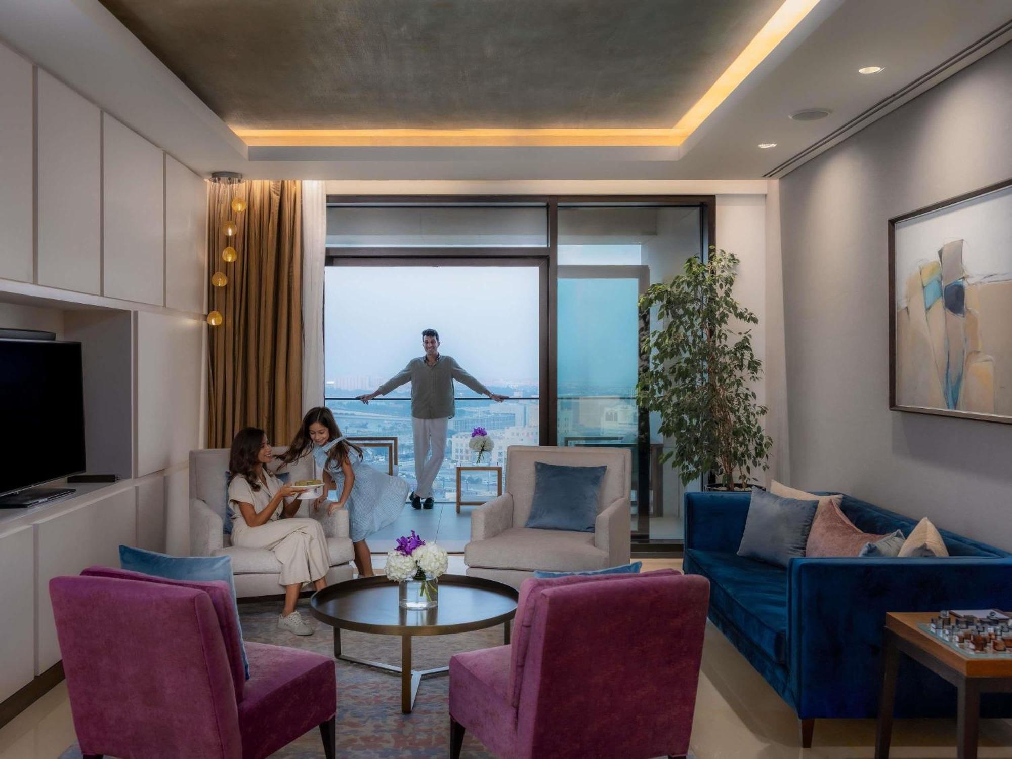 Appartamento con 2 Camere da Letto, Balcone e Vista mare